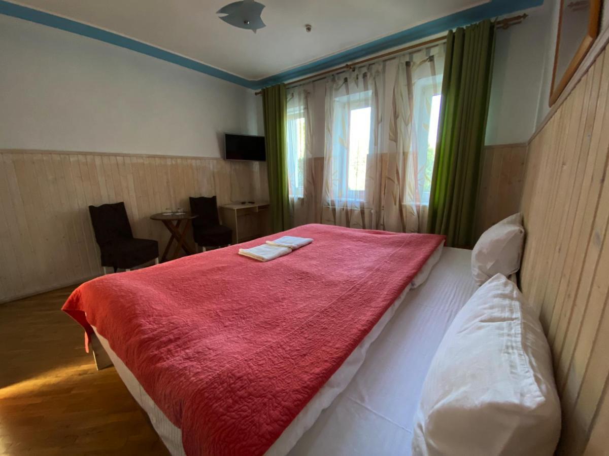 Olena Resort Briukhovychi Exterior foto