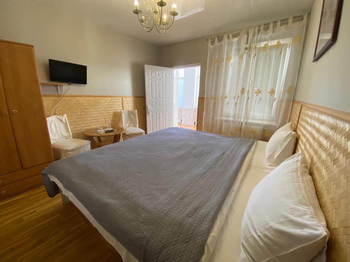 Olena Resort Briukhovychi Exterior foto